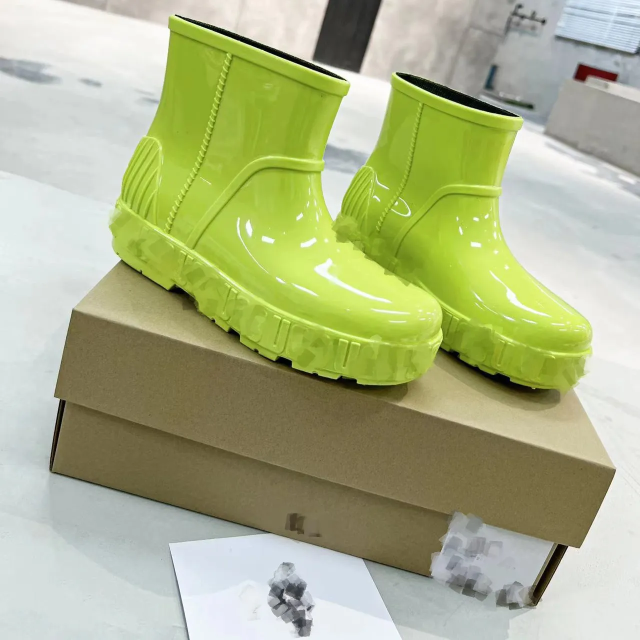 Waterproof boots womens clearance australia