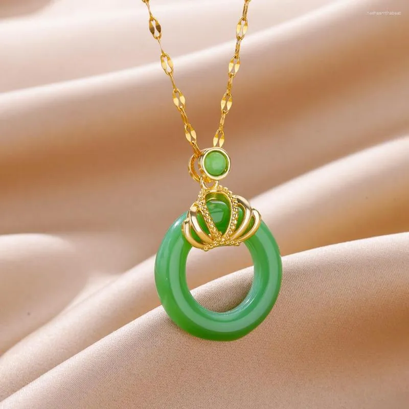 Pendant Necklaces Natural Emerald Stone For Women Stainless Steel Clavicle Chain Round Necklace Lucky Symbol Aesthetic Jewelry