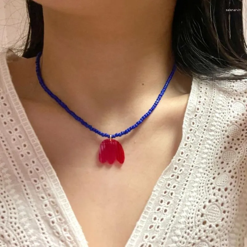 Chaînes Mode Tulipes Fleur Pendentif Collier Élégant Perlé Clavicule Chaîne Collier Déclaration Bijoux Cou