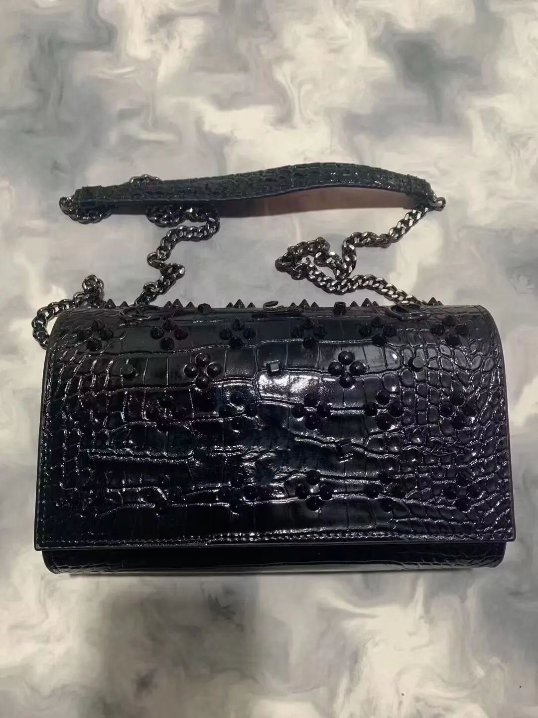 Kvinnor Evening Bag Rivet Personalityhead präglad Håller kuvert axelväskor Street trendhuvud äkta läderväska handväska för kletare tryck plånböcker