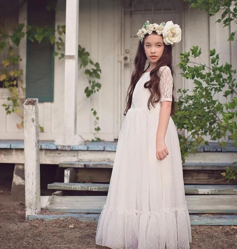 Flicka klänningar enkla landsblommor flickor elfenben spetsar för barn bär halv ärm boho strand lång bröllop gäst fest klänning nattvardsgång