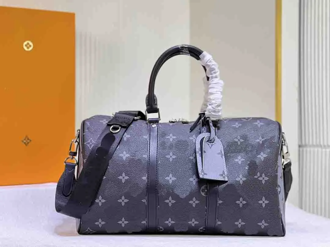 2023 Moda Masculina e Design de Lazer Bolsa de Viagem Keepall de Luxo Bolsa de Bagagem de Grande Capacidade Bolsa Crossbody Bolsa de Ombro TOP Qualidade Espelho M46655 M22765 Bolsa