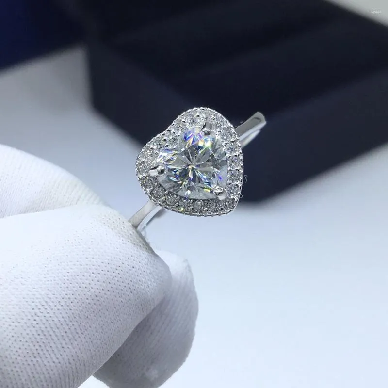 Clusterringen Geoki 925 sterling zilver geslaagd diamanttest Perfect geslepen 1ct D kleur VVS1 Moissanite hartvorm ring luxe huwelijkscadeau