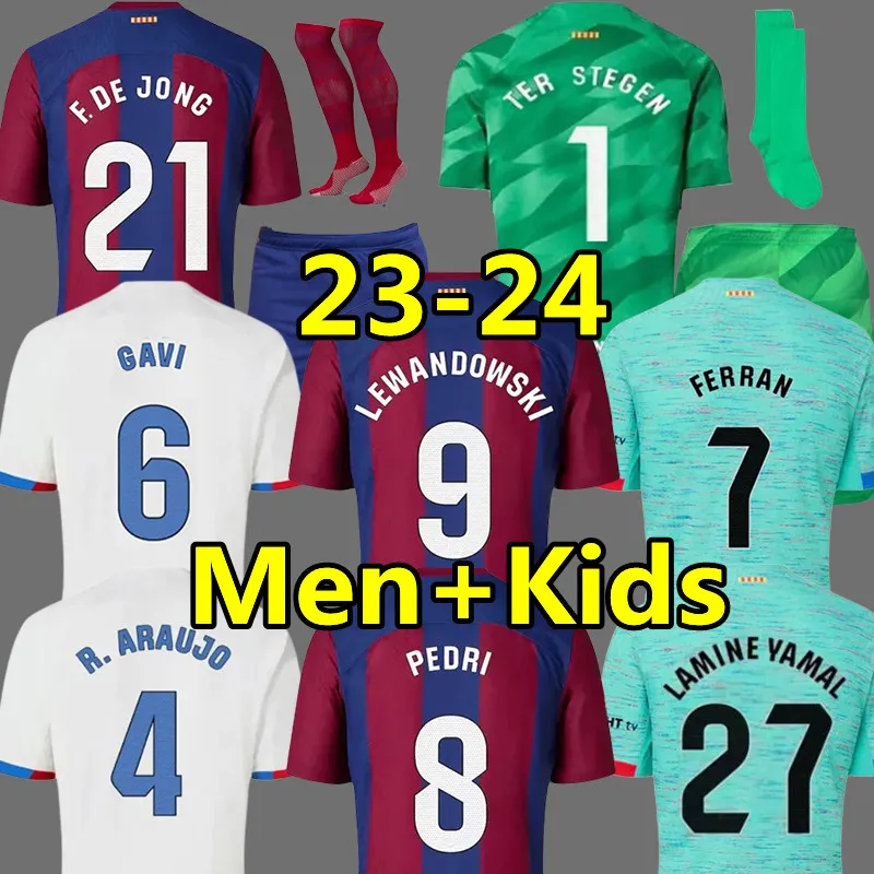 23 24 Lewandowski Pedri Gavi Barcelonas Futbol Formaları Lamine Yamal Gundogan Ter Stegen F. de Jong R. Araujo Barca Camiseta de Futbol Futbol Gömlek Erkek Çocuk Kitleri