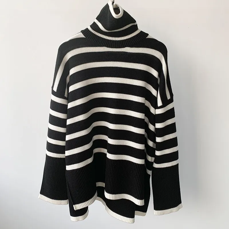 Toteme Women Striped Metist Top Top Top Top Sweater Sweater Sweater