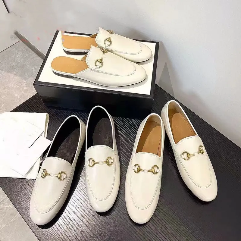 Geklede schoenen Heren Dames loafers muilezel 100% Echt leer opvouwbare schoenen Heren Dames schoenen Maat 34-46 Heren Bedrukt Metaal Ronde neus Loafers Muilezels luxe ontwerper 01