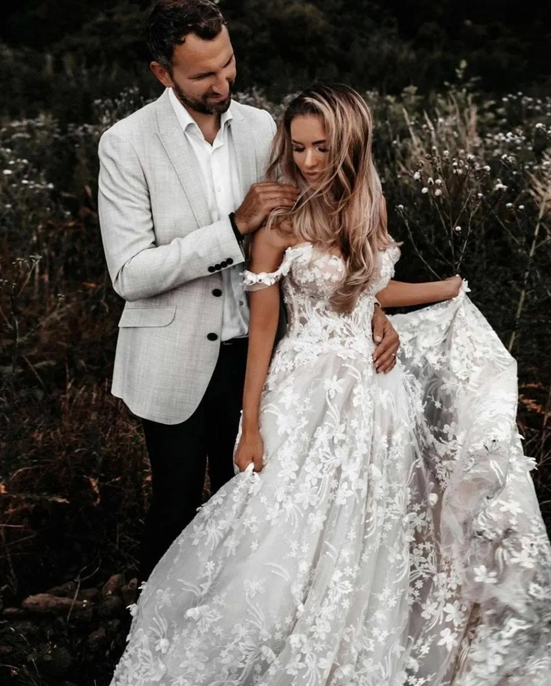 Boho Off-Shoulder Butterfly Wedding Dress with Tulle Lace Applique and Sweep Train - Customizable Plus Size Bridal Gown for Garden or Country Weddings Boho Off-Shoulder Butterfly Wedding Dress with Tulle Lace Applique and Sweep Train - Customizable Plus Size Bridal Gown for Garden or Country Weddings