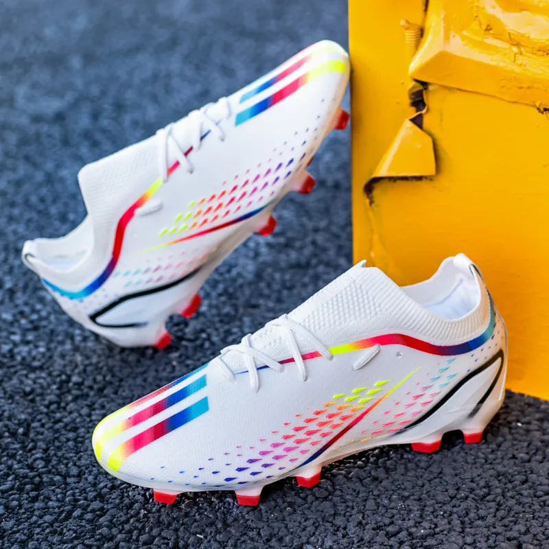 Athletic Outdoor Volwassen grote maat voetbalschoenen kunstmatige grasspikes TPU studentenwedstrijdschoenen 230906