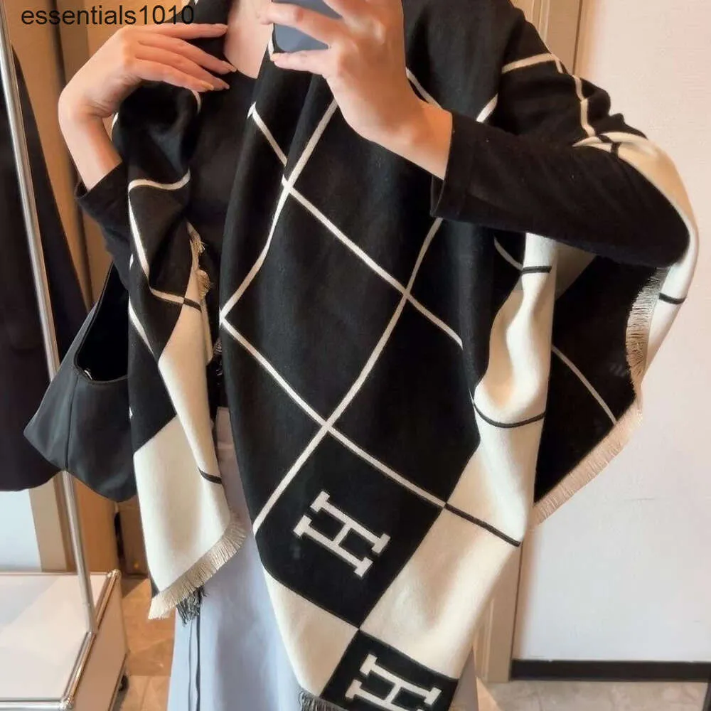 Wind Autumn Winter Cashmere Scarf for Women's High Grade Warm Double sided Shawl Dual purpose Extra Large Square Scarf