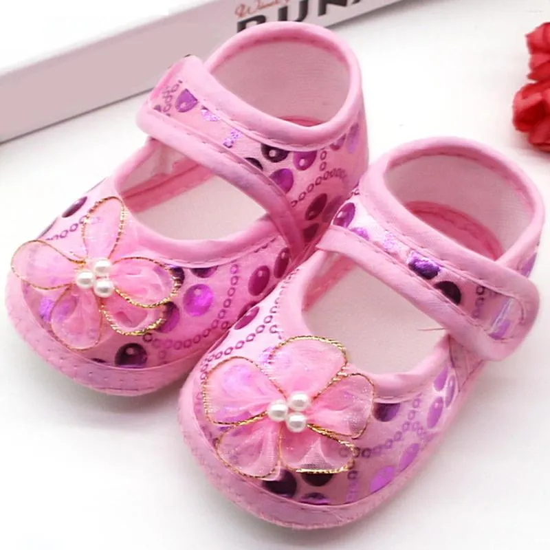 Premiers marcheurs bébé semelle souple mignon né filles tenue décontractée chaussures princesse infantile taille 2 garçons