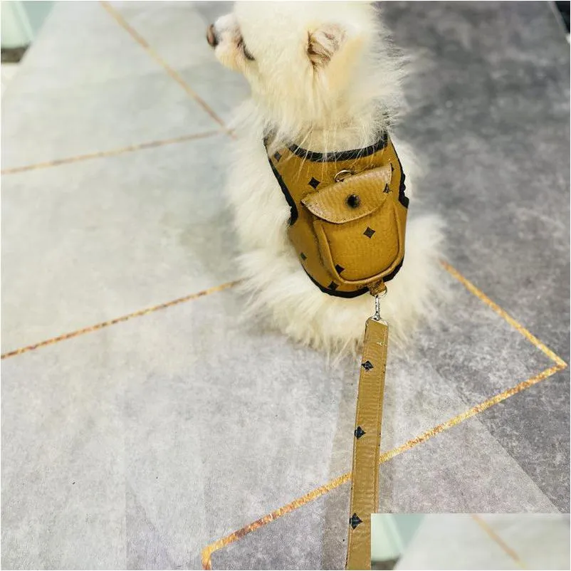 Hundhalsar Leases Designer Harness Pu Leather Rackpack Soft Air Mesh Justerbara husdjursselar Pets Bandand för små medelstora hundar PS1 DHKPR