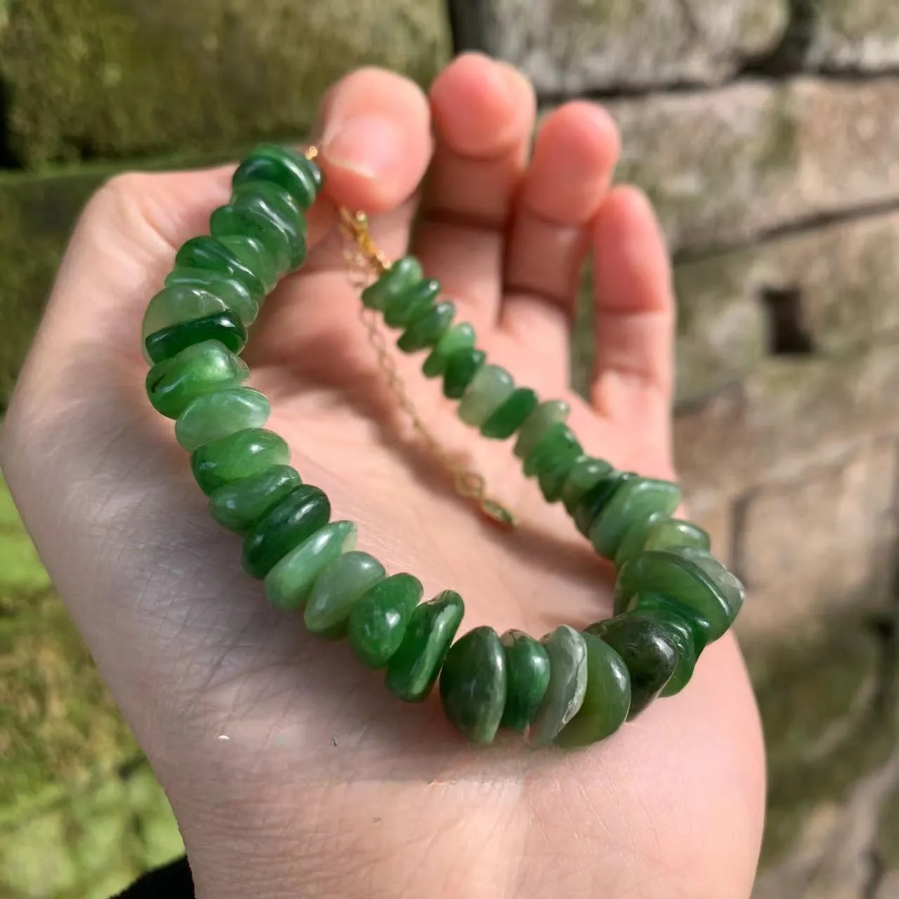 Natural Green Jade Armband Nephrite Armband smycken Handgjorda stenar gåva Lucky Jewelry