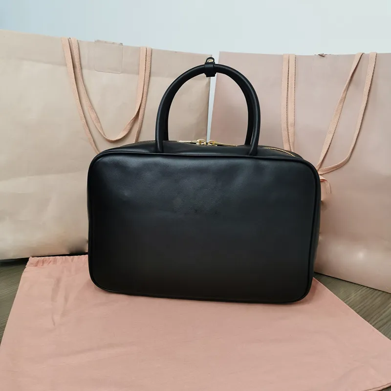 Miui Brown Luxury Designer Tote Bag Black Lambskin Soft Women Handbag Top Quality Large Bowling Bags Gold Zipper Purse for Lady