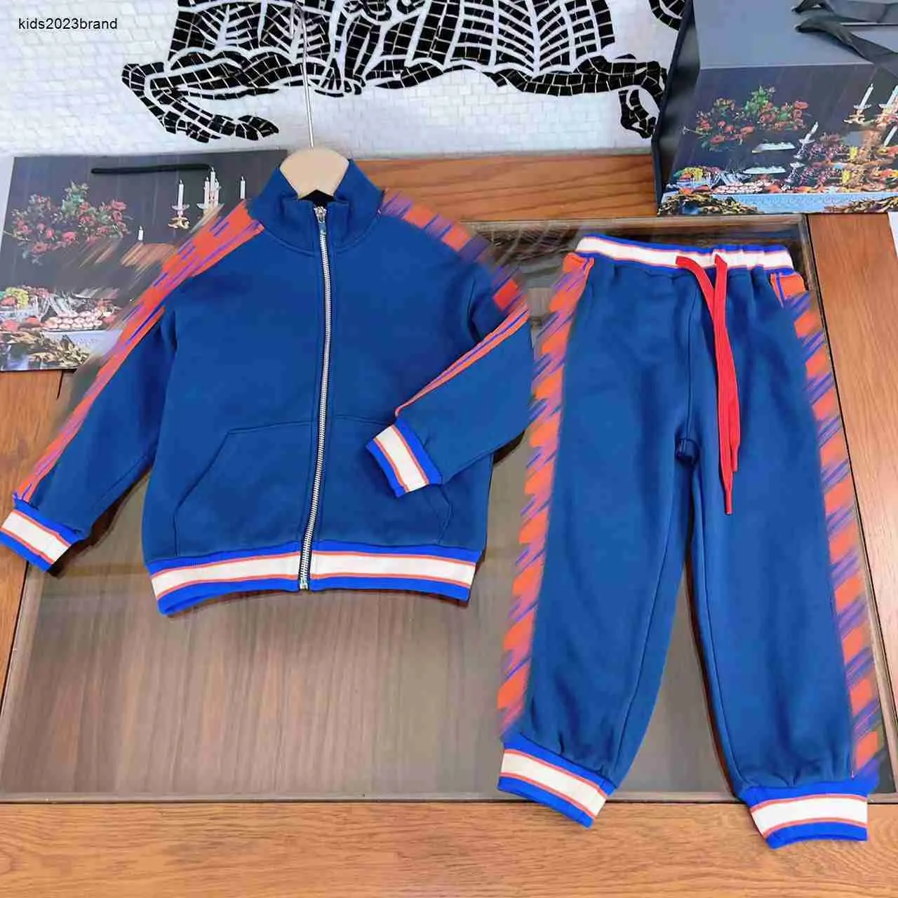 vestiti per bambini autunno Tute tute per ragazza ragazzo Taglia 100-150 CM 2 pezzi Polsini con filo giacca con cerniera e pantaloni sportivi allacciati Sep01