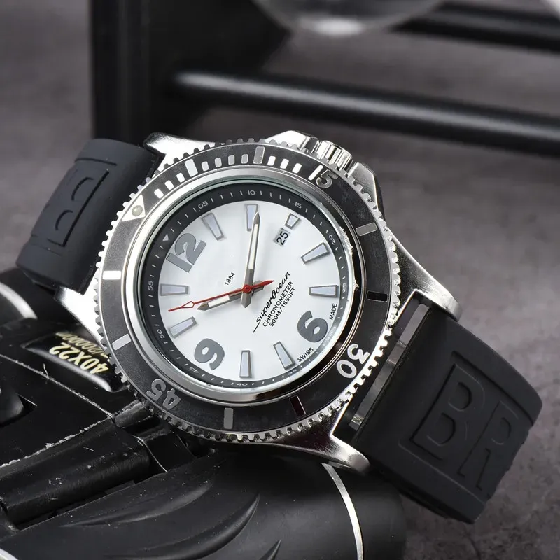 Breitl Worst Watches for Men 2023 Mens Watch Three игл Quartz Watch High Caffence Top Luxury Brand Calendar Функция супер мод