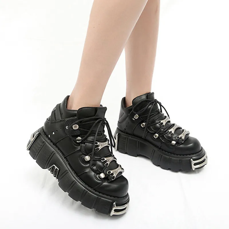 Boots Boots Women's Punk Style Leather Shoes Lace-up Heel Height 6CM Platform Female Gothic Ankle Boots PU Metal Decor Thick Bottom Sneakers 230907