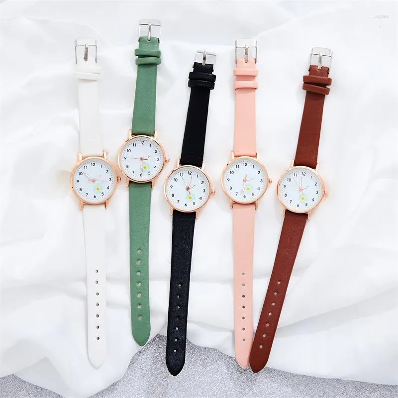 WRISTWATCHES NISHE WSKAZÓWKA prosta cyfrowa zegarek Mała Daisy Belt Quartz Fashion