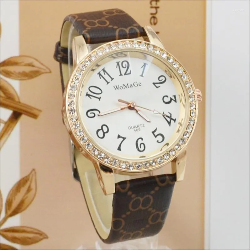 Horloges Ontwerp Womage Mode Casual Slang Lederen Riem Diamant Horloge Vrouw Jurk Horloges Geschenken