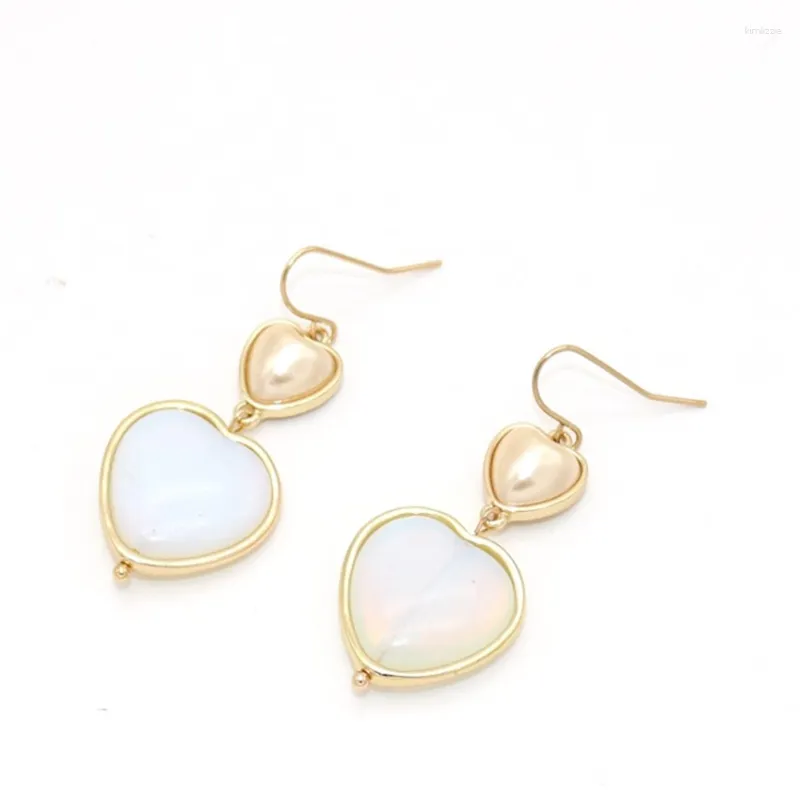 Boucles d'oreilles pendantes Style romantique pour femmes, couleur or jaune clair, couche de cœur d'amour, bijoux en opale Opalite