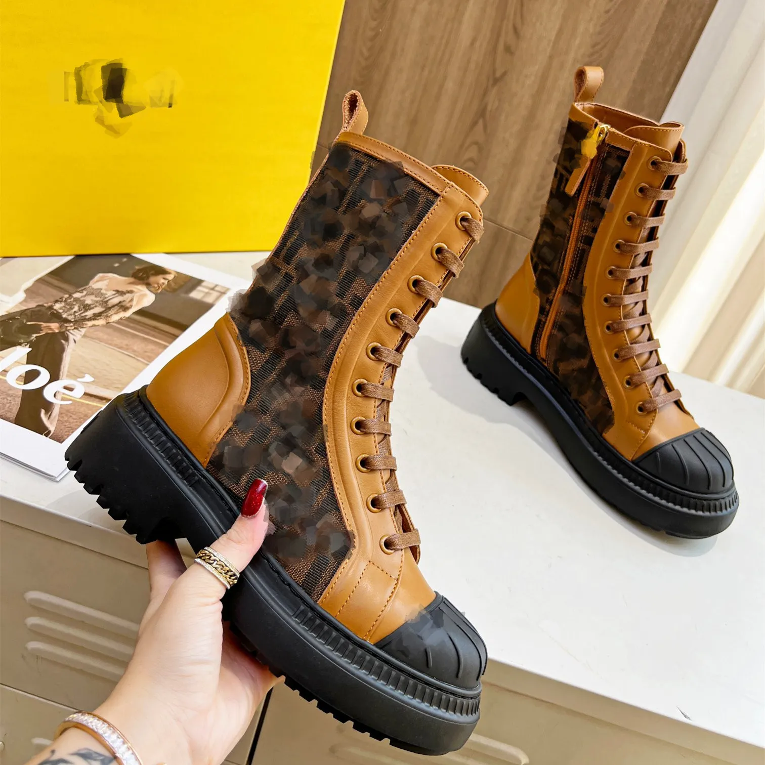 2024 italy Women Designer boots Jacquard  F Ankle Boot combat booties Stretch High Heel Sneaker Winter womens shoes lace up Moto Biker Boot Chunky Zip Trainers