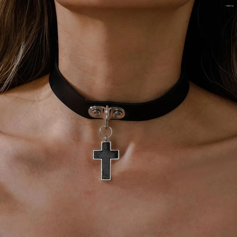 Choker Black Cross Naszyjnik dla kobiet gotycki skórzany naszyjniki pu łańcuch hip hop punkowy prezent biżuterii