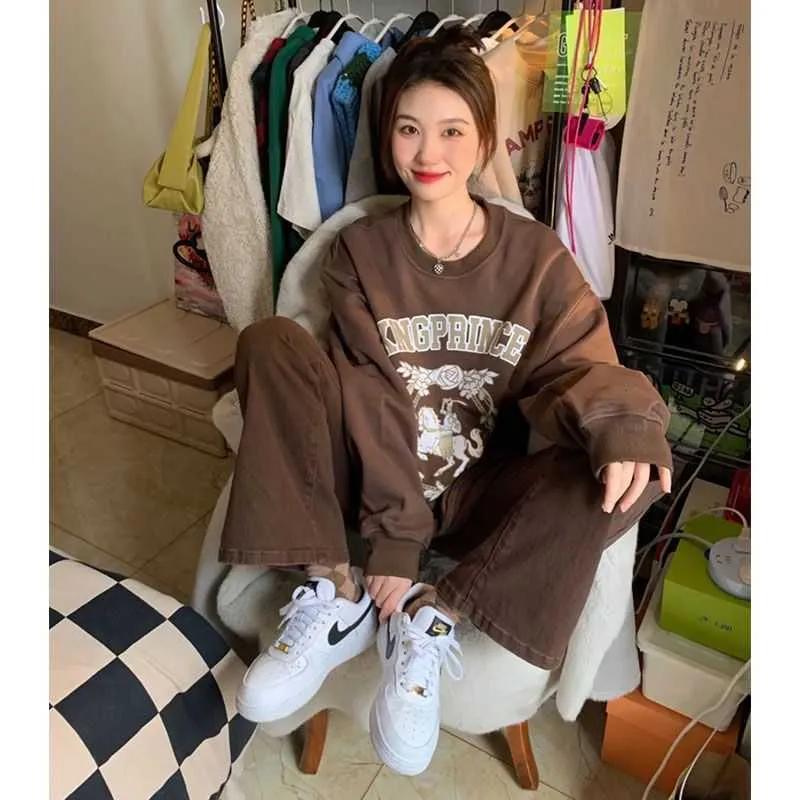 DeepTown Vintage Brown Graphic Blushirts Women Y2K 90S Streetwear Crewneck Bluzy HARAJUKU KOREAN OUNGIZE DŁUGO TOPS