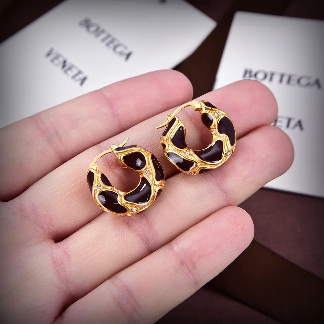 designer U-shaped stud earrings bottega Pendant earrings senior classic small fragrant wind bvb earrings new clover earrings Golden and sliver veneta earrings