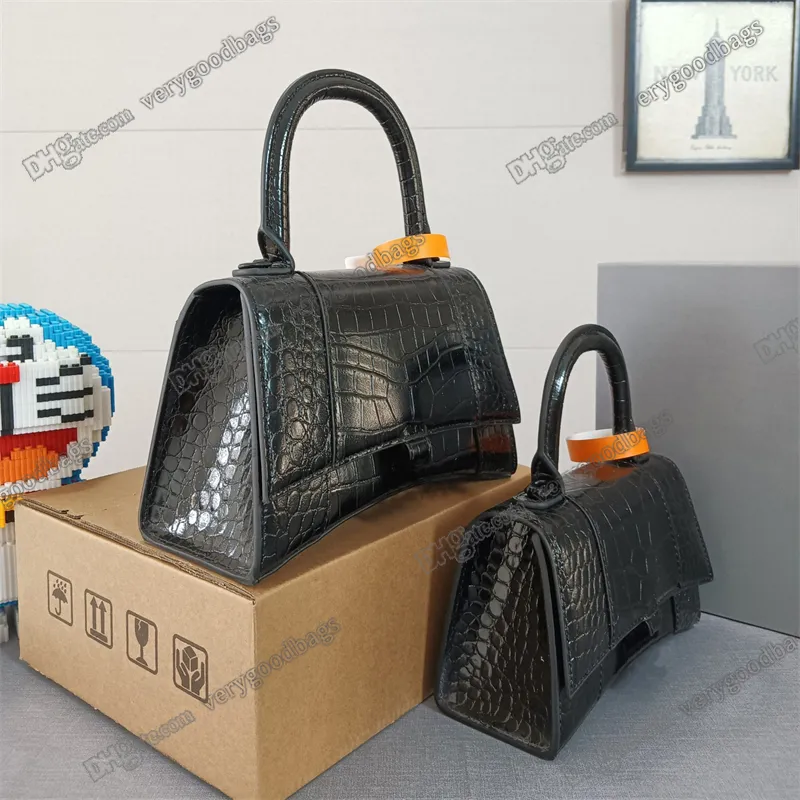 Designers Shoulder Bags Luxurys Graffiti Bag Handbags Purses Full Range  Wholesale Women Designer Crossbody Bag 7A Top Bra Nd With Box From  Sarahandbags, $46.36 | DHgate.Com