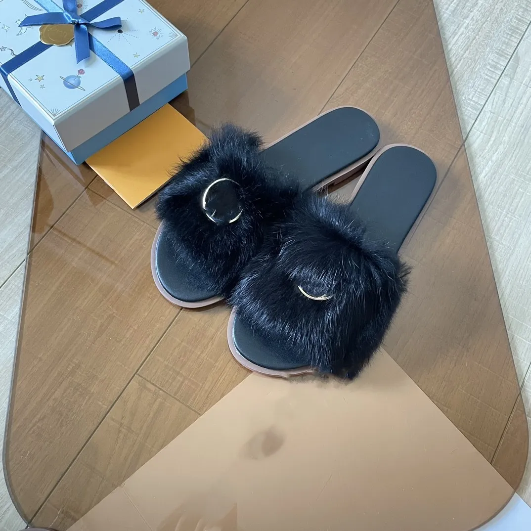 Fleece sales thong slippers