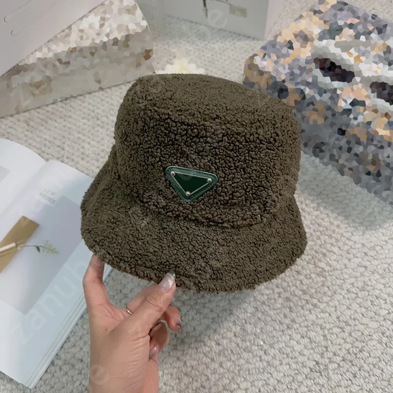 Prada bucket cheap hat womens