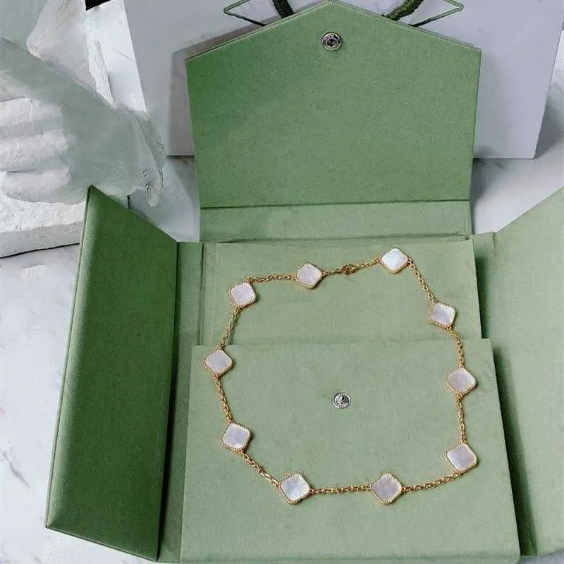 18k Mode klassische Anhänger Halsketten Achat vierblättriges Kleeblatt Halskette lange zehn Blumen Perlmuttschmuck für Mädchen Valentinstag Designer-Ornamente im Großhandel