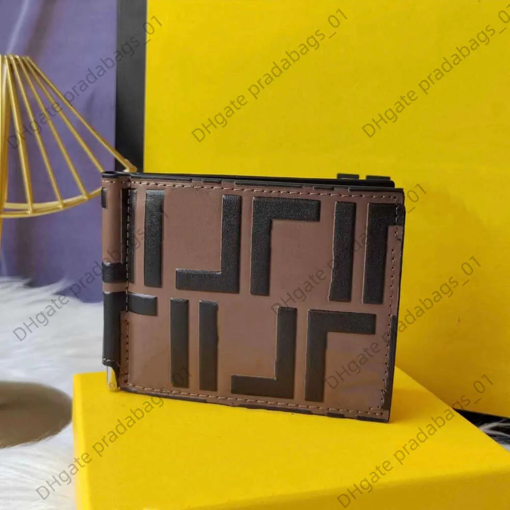 Fermasoldi outlet uomo fendi