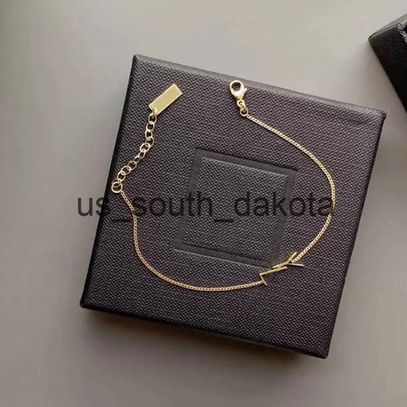 Chain Designer Gold Chain Bracelet Womens Bracelets Jewelry Luxury Letter Pendant Y Bracelet For Women Charm Earring Wedding G2205242Z x0909C240410