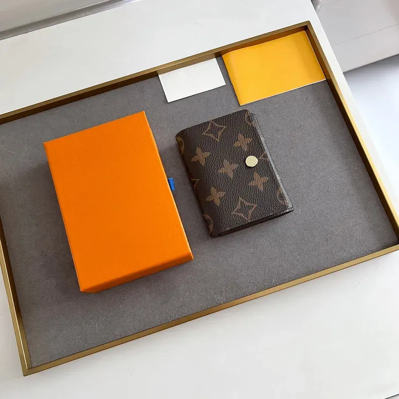 Klassiskt plånbokspaketmyntpaket France Designer Walls Brown Checkered Leather Bank Package Mini Walls Clutch Bag Card Holder Credit Credit