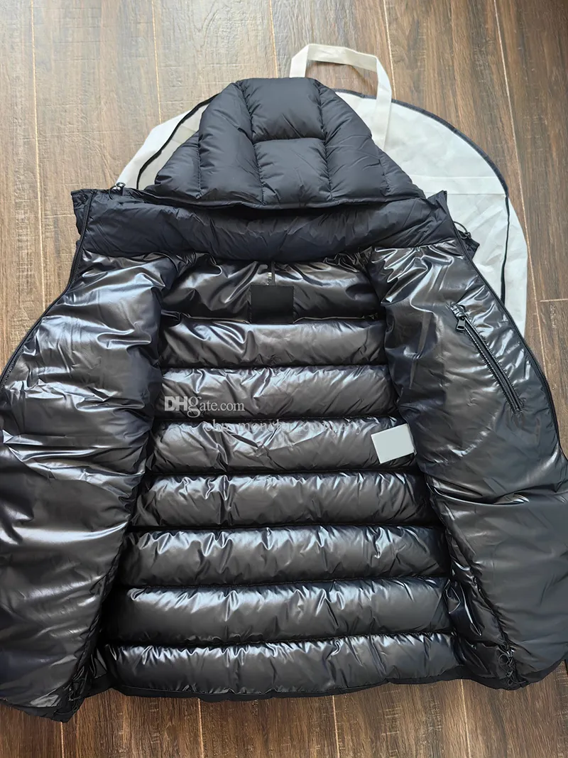 DHgate.com:Monclairer Ume Zipper Side Letters Mens Down DHgate.com:Monclairer Ume Zipper Side Letters Mens Down