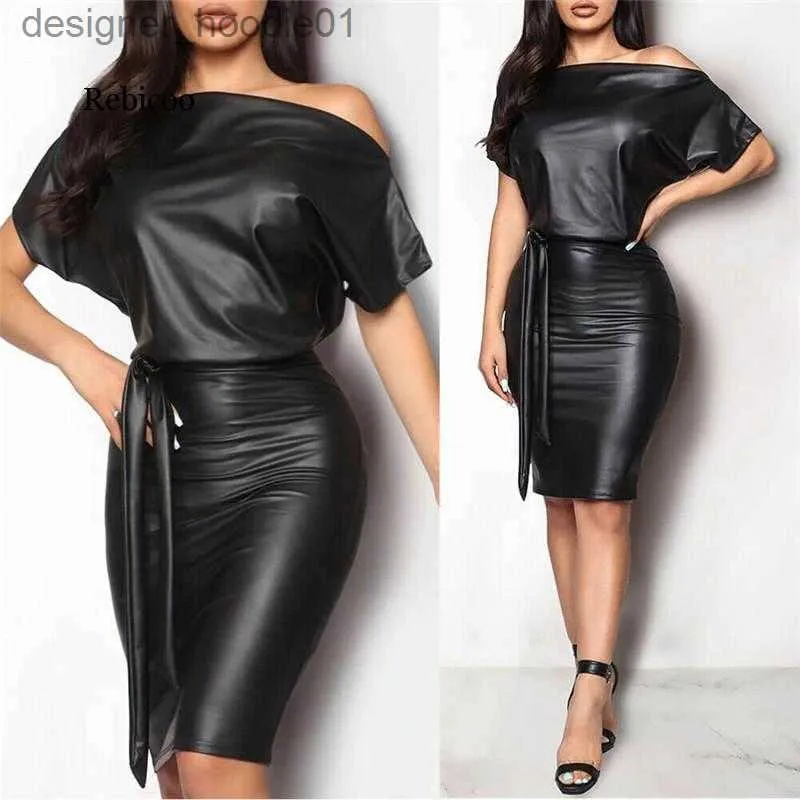 Grundläggande avslappnade klänningar Casual Dresses Black Asymmetrical Sexy Faux Leather Bodycon Dress Women Summer Long Sleeve Kne Length Pencil L230910