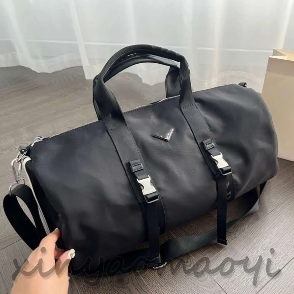 Designer Genuine Leather Overnight Tote Bag With Chain Strap High
