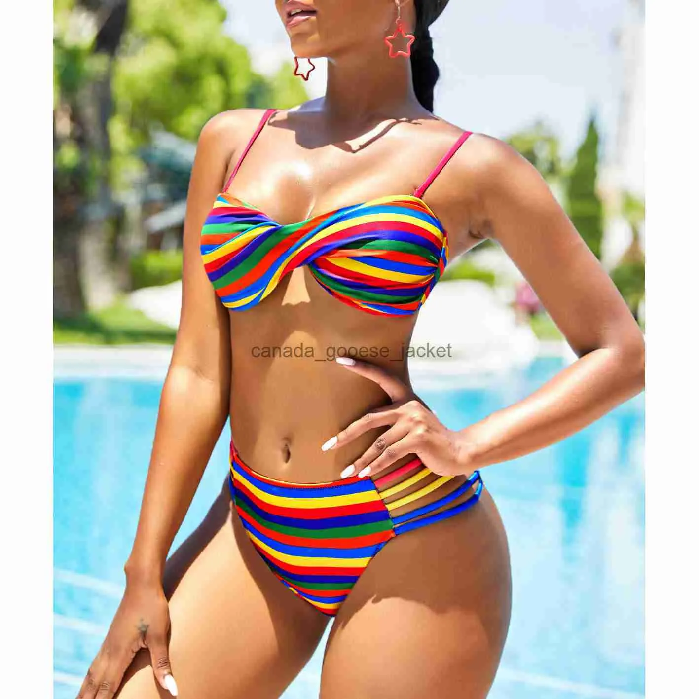 Kvinnors badkläder Kvinnor Badkläder 2022 Nya kvinnor Rainbow Print Highwaist Bikini Set Swimsuit Summer Female Sexy Loose Two Pieces Swimwear Beach Bathing Suits L23021