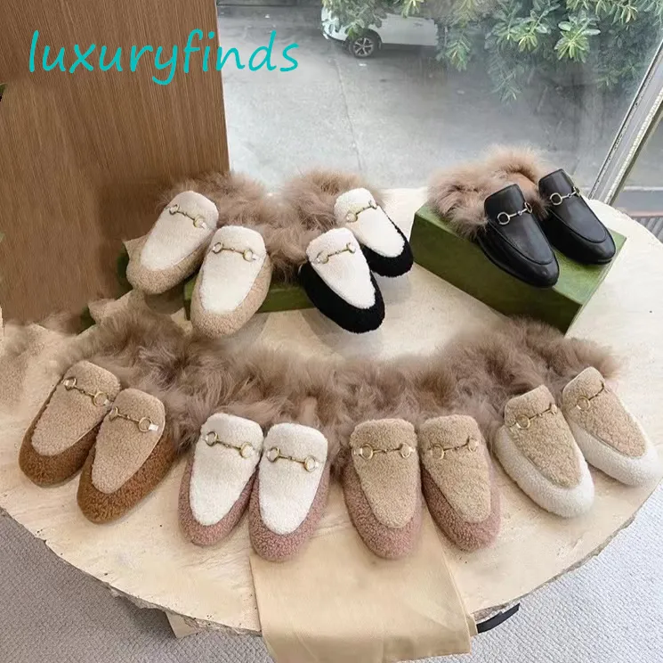 Diapositives doublées de fourrure Mules Femmes Pantoufles Chaussures Mocassins 100% Cuir véritable Luxe Taille 34-42 Designer Top qualité Shearling-Lined Princetown Classics chaussures habillées Mode