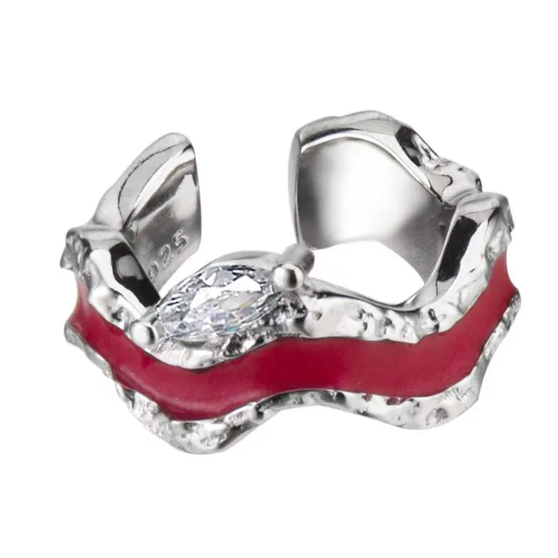 10A Geri Küpeler Orijinal Mücevher Kore Versiyonu Küçük İzleyici Deliği Ücretsiz S925 STERLING Gümüş Kırmızı Emaye Kulak Klip Tasarımcı Erkek Küpeler Kadın
