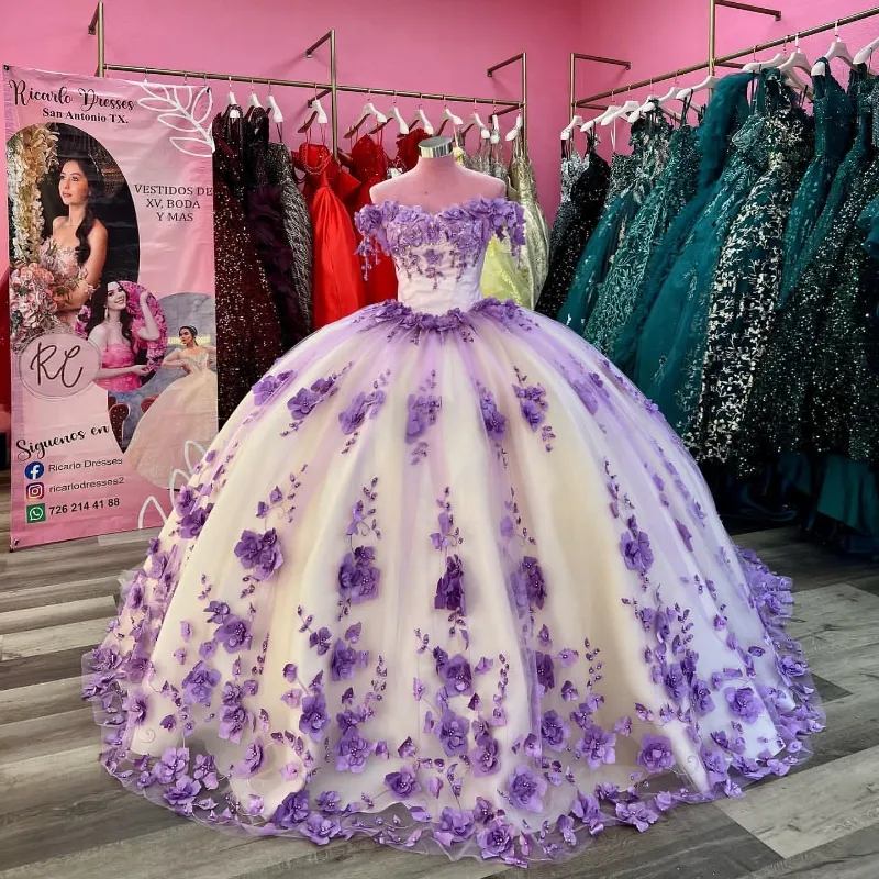 Фиолетовые платья Quinceanera 3DЦветочное платье Тюль с бисером и открытыми плечами Вечернее платье Аппликации на шнуровке Бальное платье для выпускного вечера со шлейфом