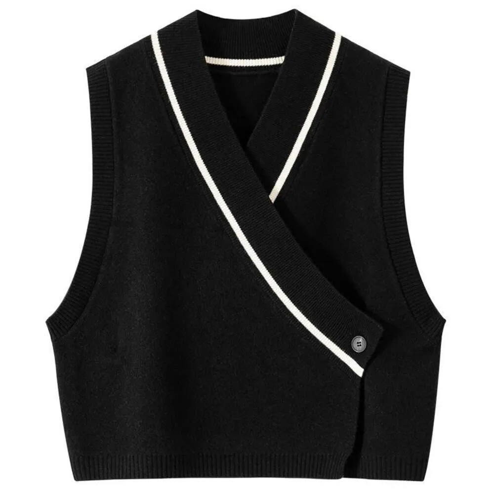 Design di nicchia gilet lavorato a maglia cardigan da donna maglione alla moda