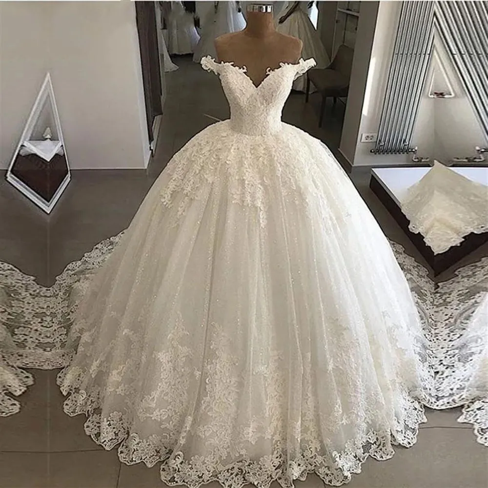 White Ball Gown Wedding Dresses Ivory Lace Bridal Gowns Formal Applique Zipper Lace Up Plus Size New Custom Tulle Sweetheart Sleeveless