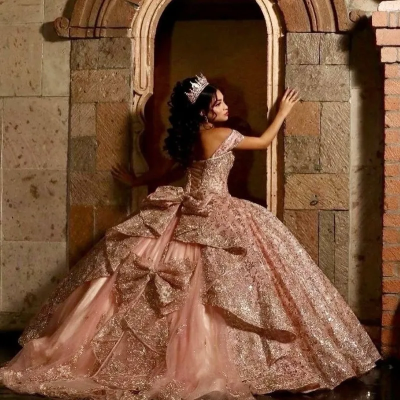 Rose Gold Sparkly Schatz Kristall Applikationen Schleife Quinceanera Kleider Ballkleid Weg Von Der Schulter Perlen Süße Vestidos Von 15 Mädchen