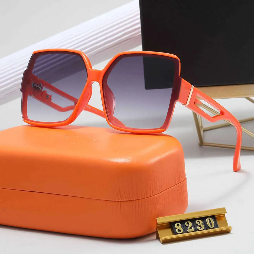 Designer Square Frame Sunglasses: Fashion Style Polarized  display picture 2