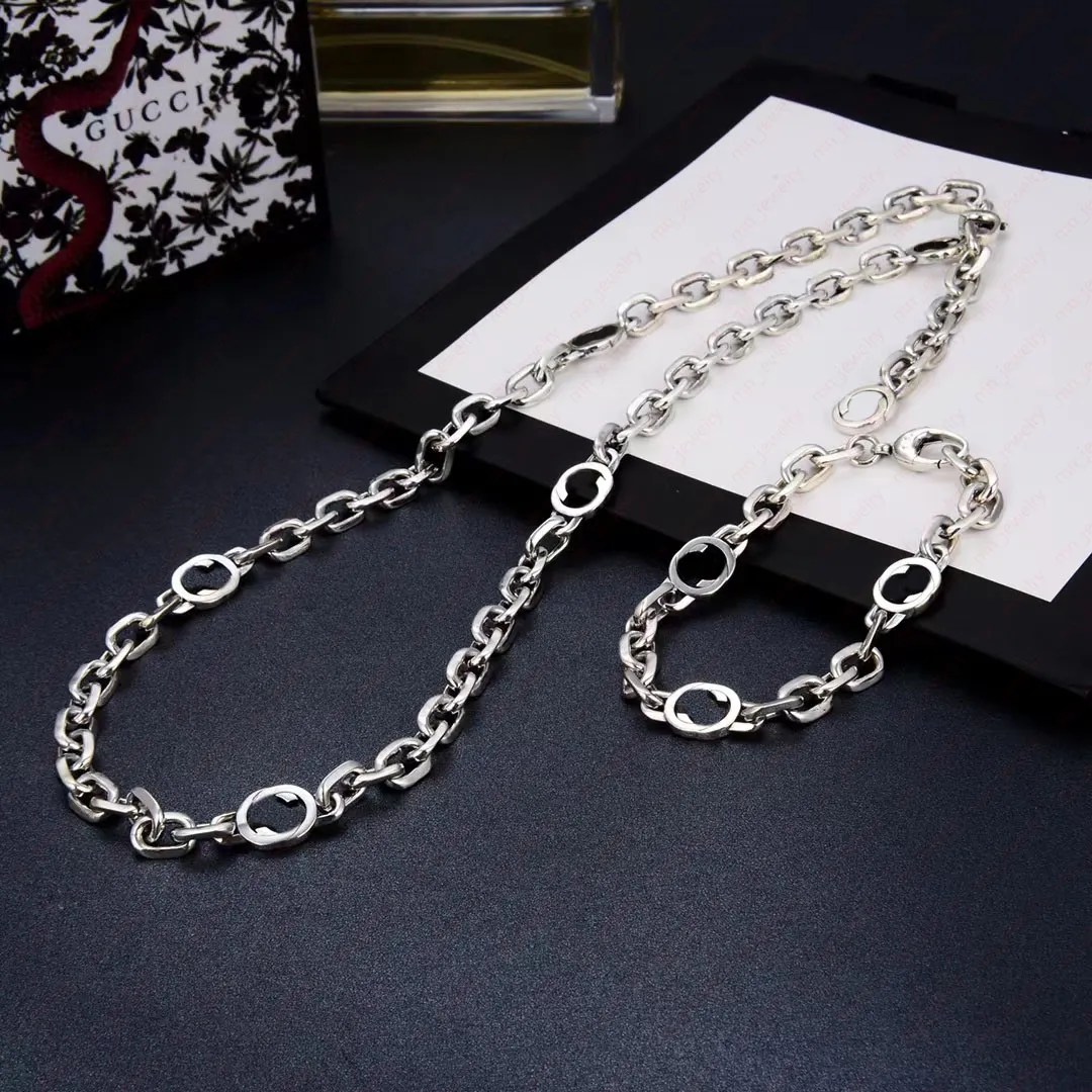 Серебряные персонализированные дизайнерские браслеты, ожерелья и украшения для мужчин.