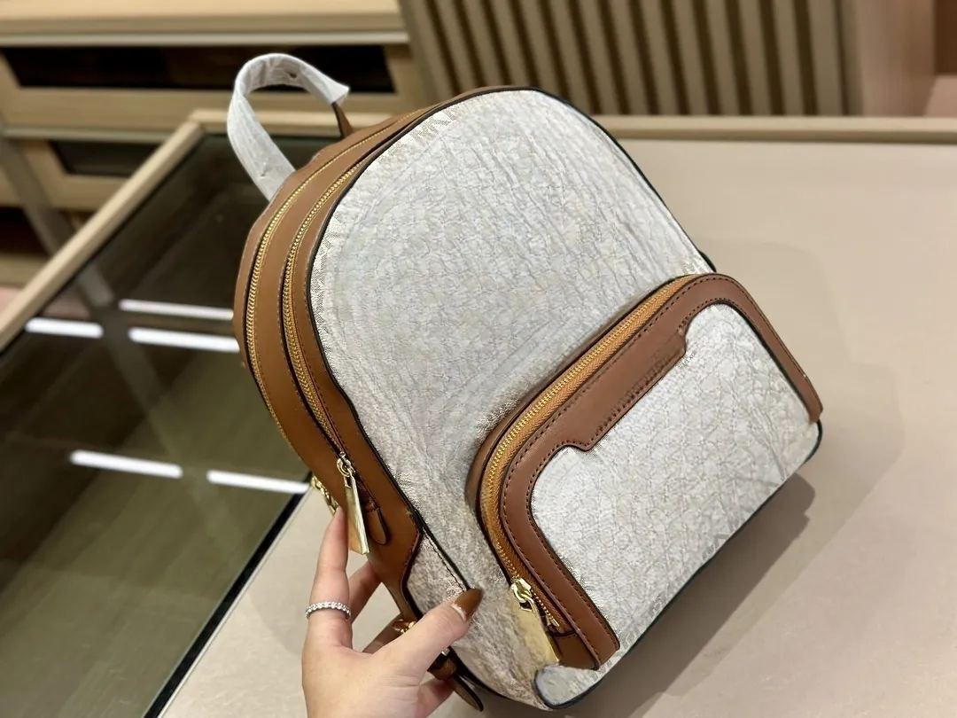 Mochilas de 2025 salir