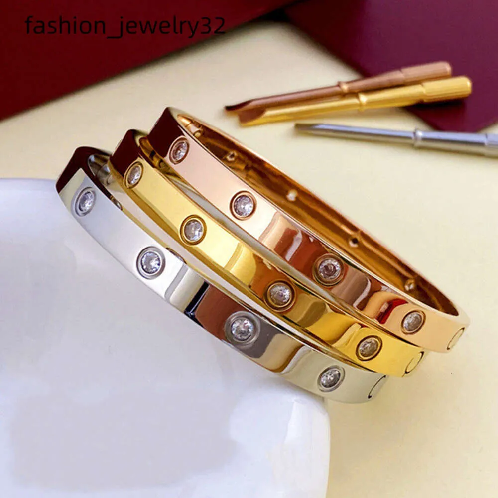 Gold Armband Woman Designer smycken skruv Bangle 6mm Titanium Steel Bangle Par smycken med skruvmejselarmband Designer för kvinnor män nagelarmband juvelery