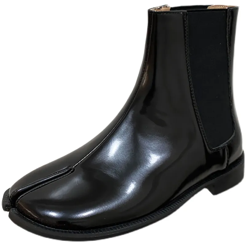 Botas masculinas casuais com dedo dividido, botas rasas de microfibra com design de microfibra, sapatos casuais deslizantes, sapatos Tabi, botas masculinas de patente para meninos, botas de festa 38-44