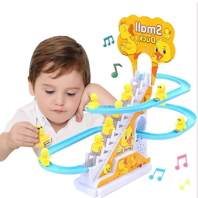 Intelligens Toys Electronic Rail Racing Track Small Duck Climbing Trairs Baby Toy With Musical Lighting Kids Education Games Toys Födelsedagspresent 230911